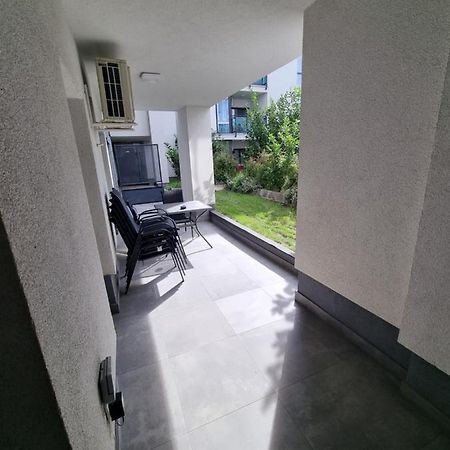 Apartament Superb In Regim Hotelier- Arad Plaza Luaran gambar