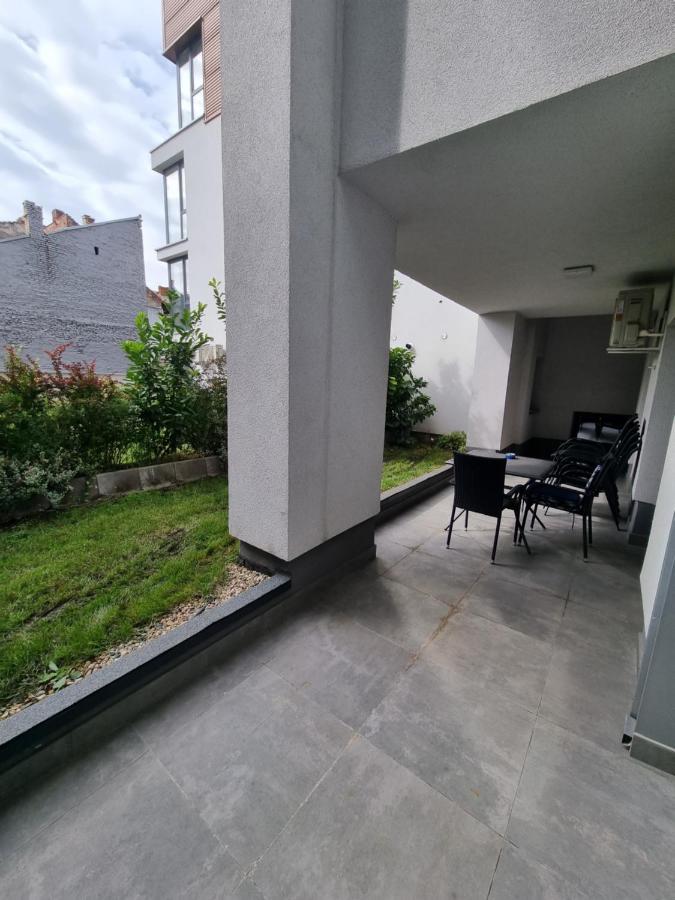 Apartament Superb In Regim Hotelier- Arad Plaza Luaran gambar